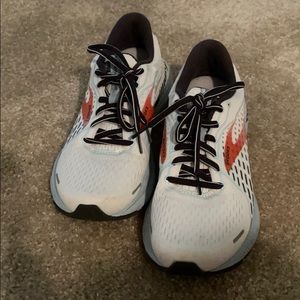 Brooks Adrenaline Women’s